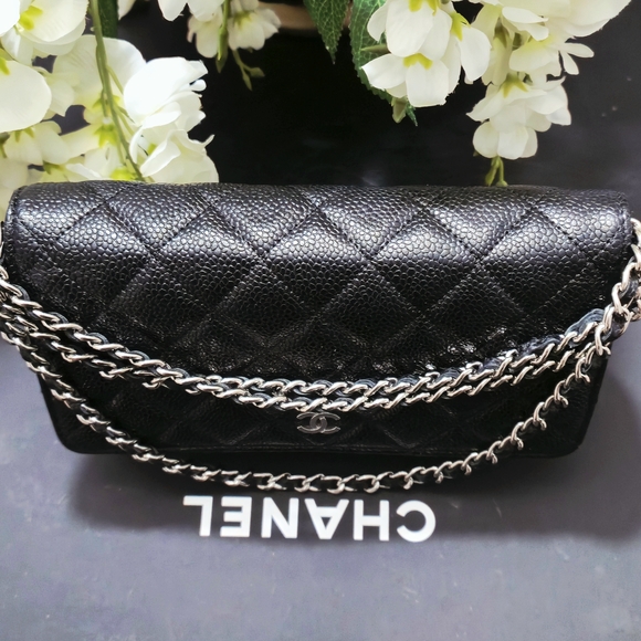 Chanel Quilted Caviar Leather Wallet On Chain - Picture 3 of 14